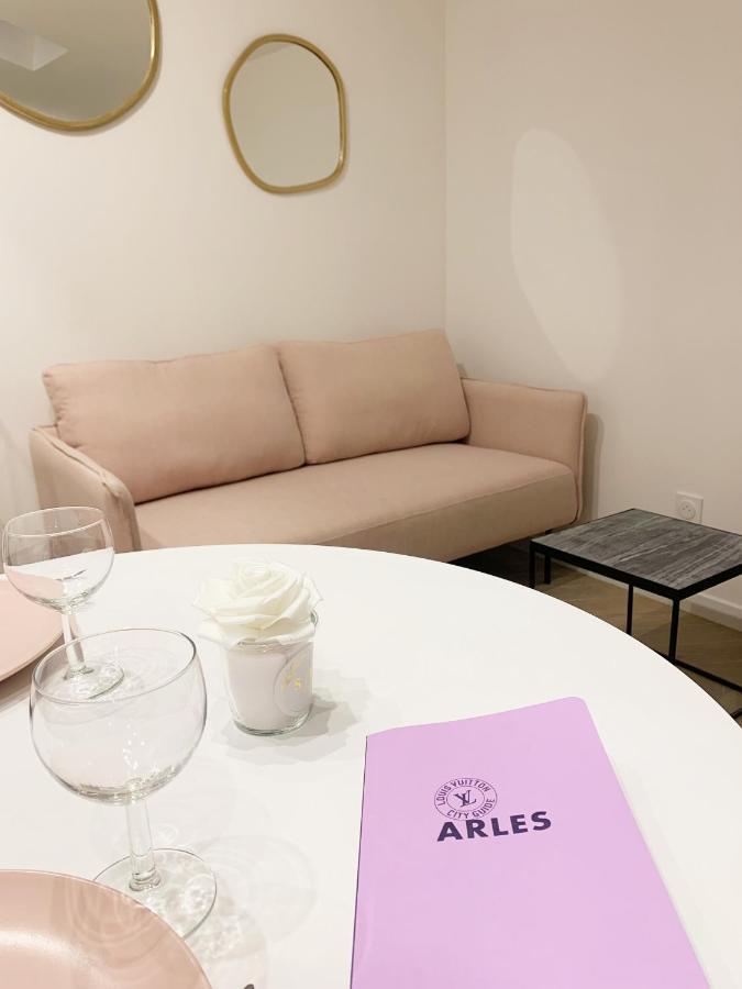 La Nuit Arlesienne - Exclusive Apartments Ngoại thất bức ảnh