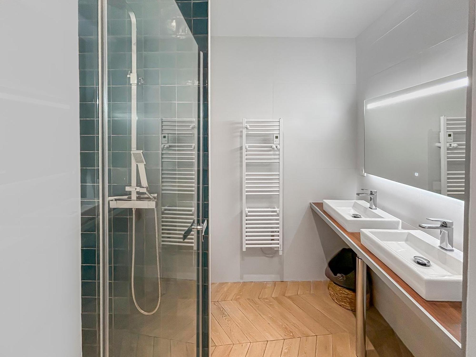 Hebergements Modernes & Cosy A Arles T3 Et T2 Elegants Ngoại thất bức ảnh