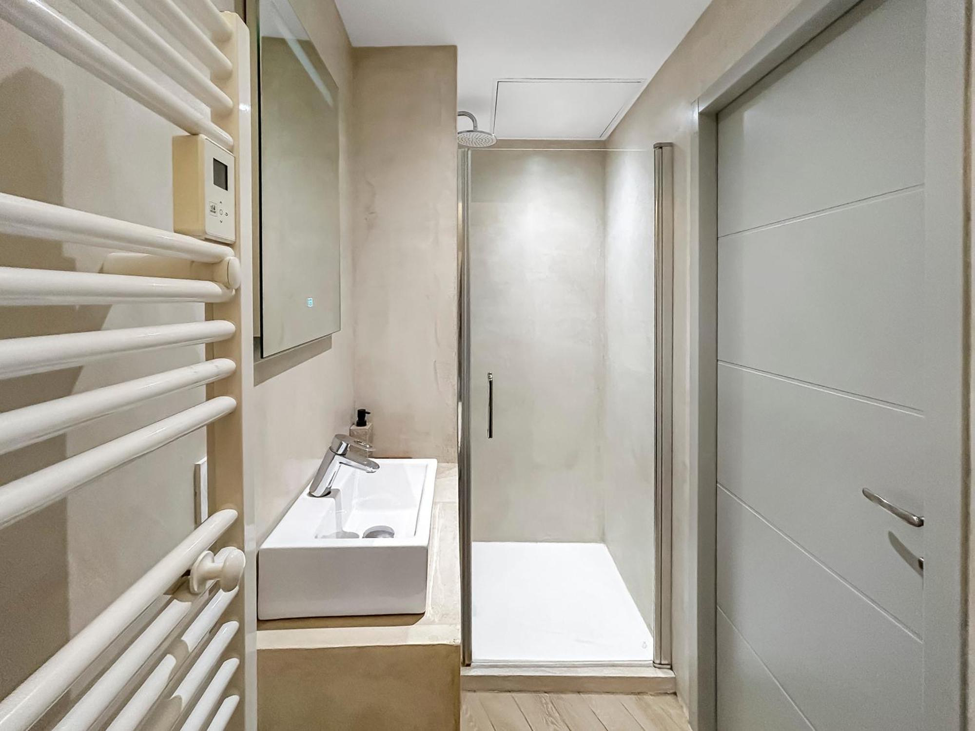 Hebergements Modernes & Cosy A Arles T3 Et T2 Elegants Ngoại thất bức ảnh