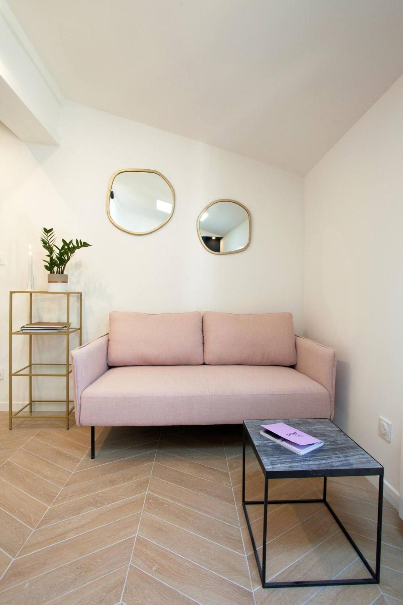Hebergements Modernes & Cosy A Arles T3 Et T2 Elegants Ngoại thất bức ảnh